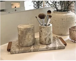 Daells Bolighus Bakke marmor m. hank sand