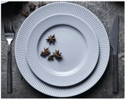 Best Daells Bolighus Groovy Midd. Tallerken 27 cm Grå