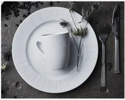 Hot Daells Bolighus Groovy Tallerken Middag Ø26,5 cm Hvid