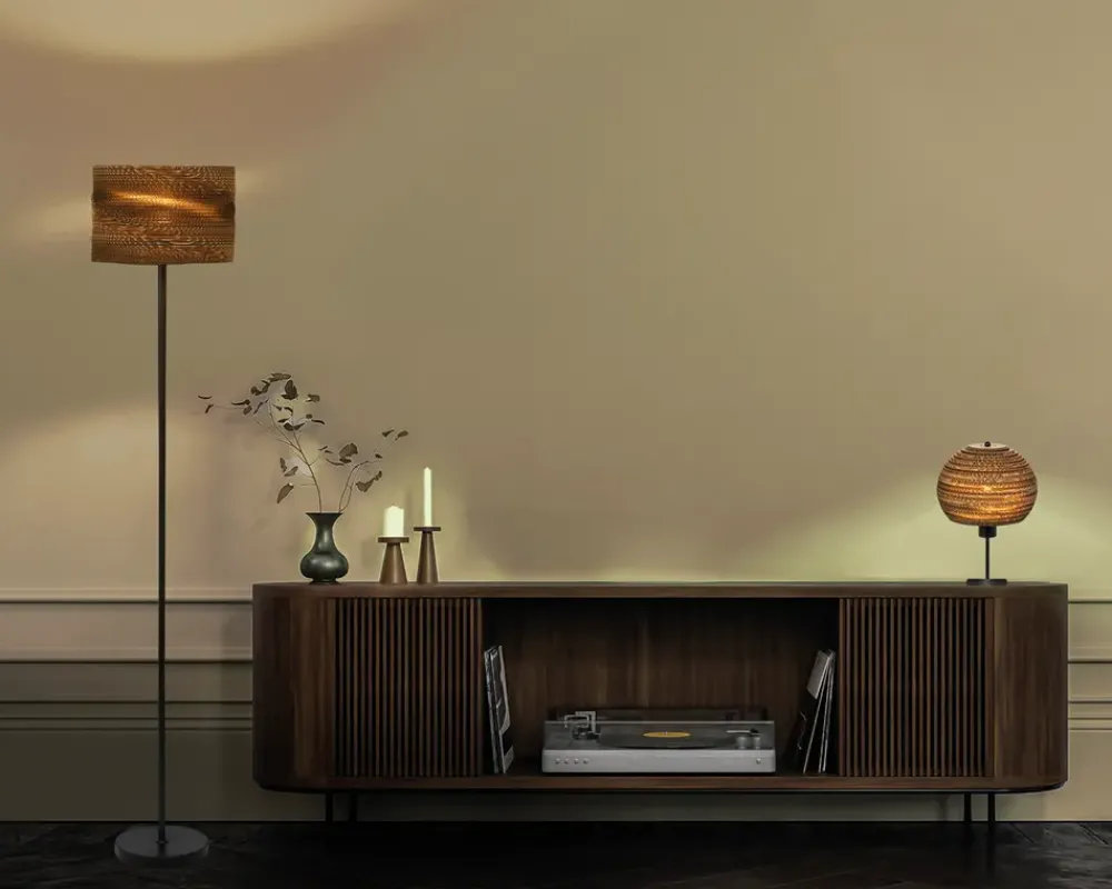 Clearance Daells Bolighus Gulvlampe genanvendt pap H.160 cm