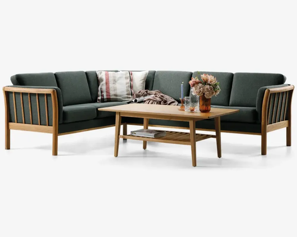 New Daells Bolighus Hjørnesofa grøn med massive trægavle