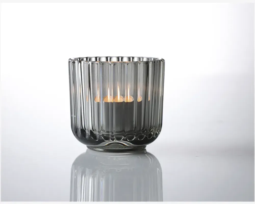 New Daells Bolighus Lyngby fyrfadsstage glas H.6,5 cm Røgfarvet