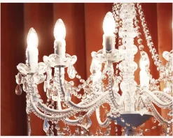 New Daells Bolighus Lysekrone Imperial 12-Armet Hvid Ø.74 cm