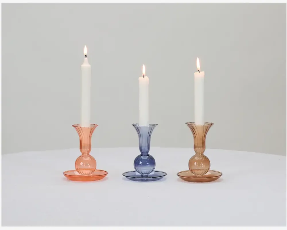 Hot Daells Bolighus Lysestage Tulip H.11,5 cm Røgfarvet