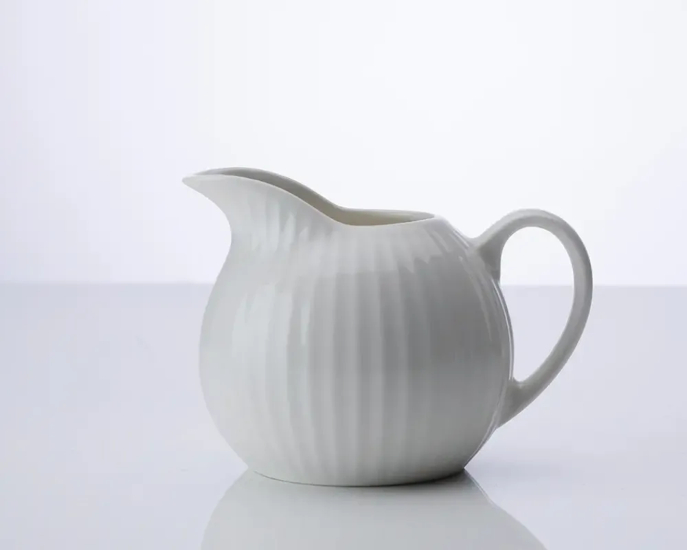 Daells Bolighus Mælkekande New bone 310 ml