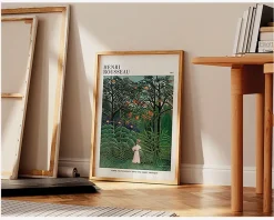 Clearance Daells Bolighus Plakat Femme Se Promenant Dans Une Foret Exotique