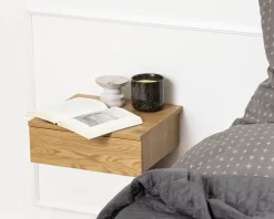 Discount Daells Bolighus Sengebord Avignon med 1 skuffe vild eg kunstfiner