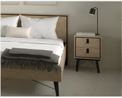 Online Daells Bolighus Sengebord Ry m. 2 skuffer Eg