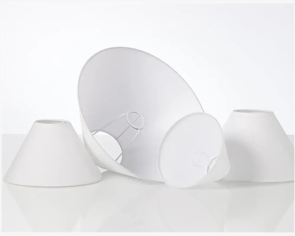 Clearance Daells Bolighus Skærm Emma Palacio H.19 cm