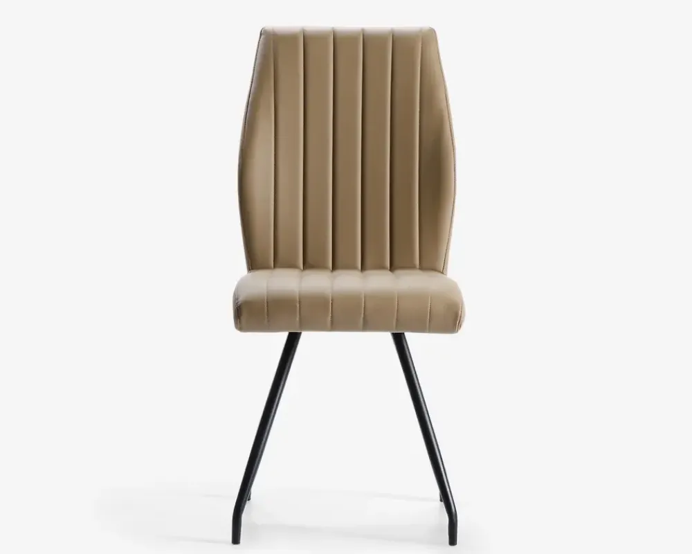 New Daells Bolighus Spisebordsstol i beige kunstlæder