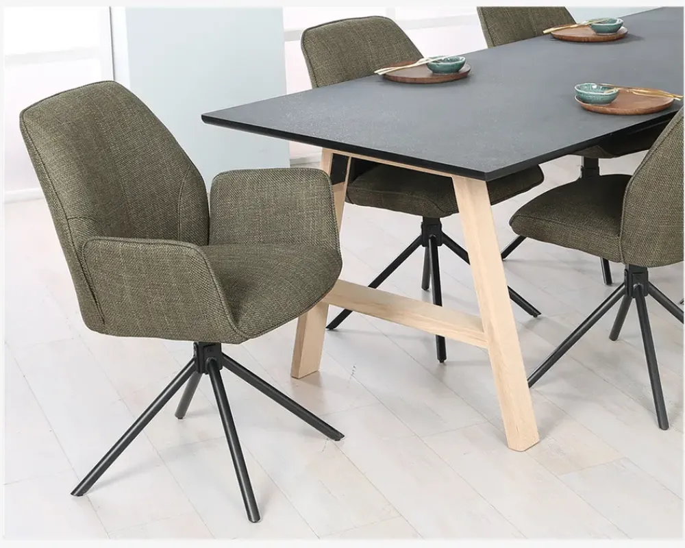 New Daells Bolighus Spisebordsstol med armlæn Grøn