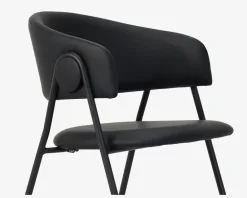 Clearance Daells Bolighus Spisebordsstol med armlæn i sort kunstlæder