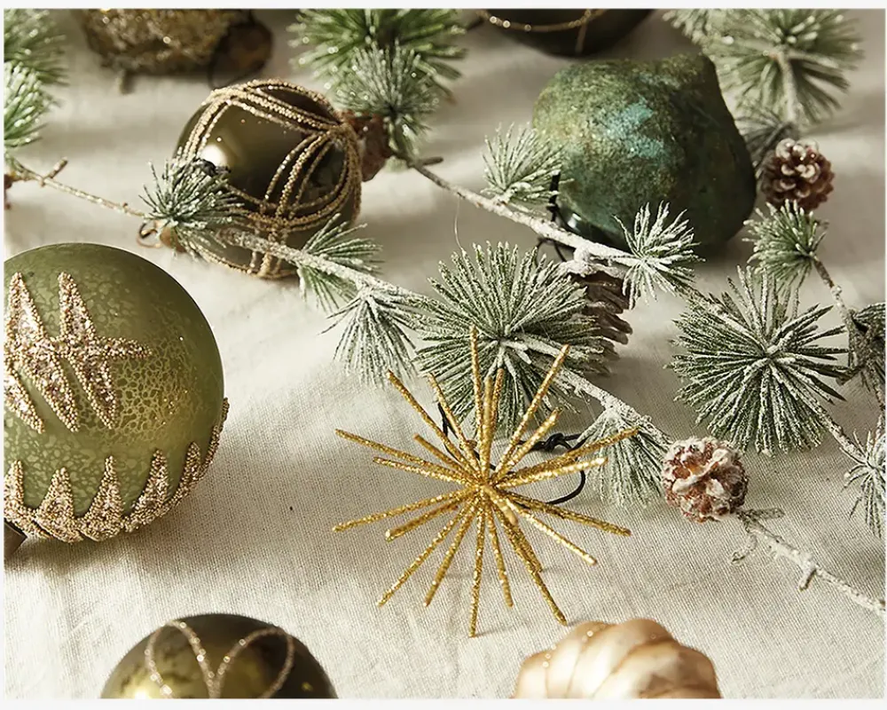 Discount Daells Bolighus Stjerne M.Snor Guld Ø.8cm