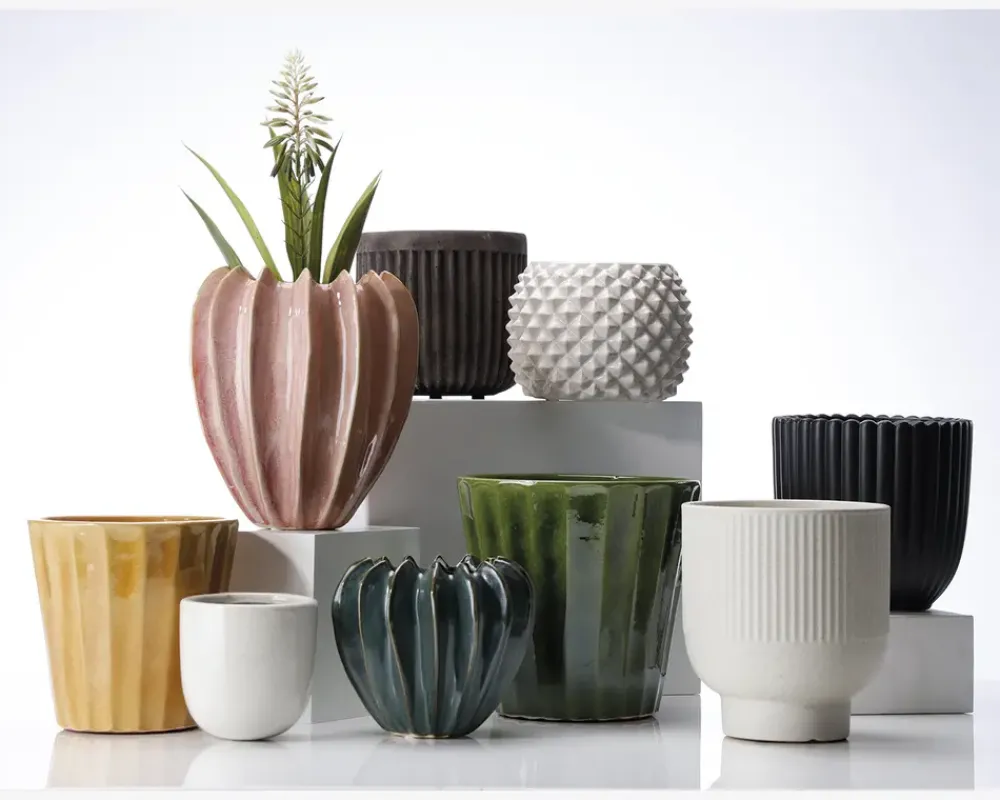 Discount Daells Bolighus Urtepotteskjuler Ananas hvid H.13xØ.17 cm