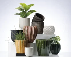 Hot Daells Bolighus Urtepotteskjuler House antik grå H.16 cm