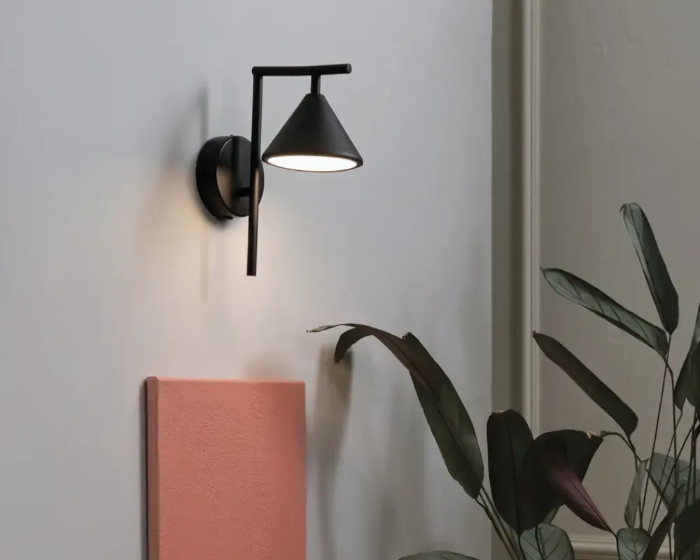 Sale Daells Bolighus Væglampe Fuji sort LED H.25,5 cm