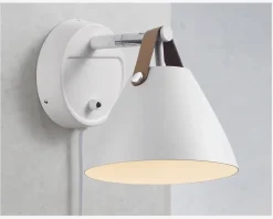 New Daells Bolighus Væglampe Strap Ø.16,5 cm